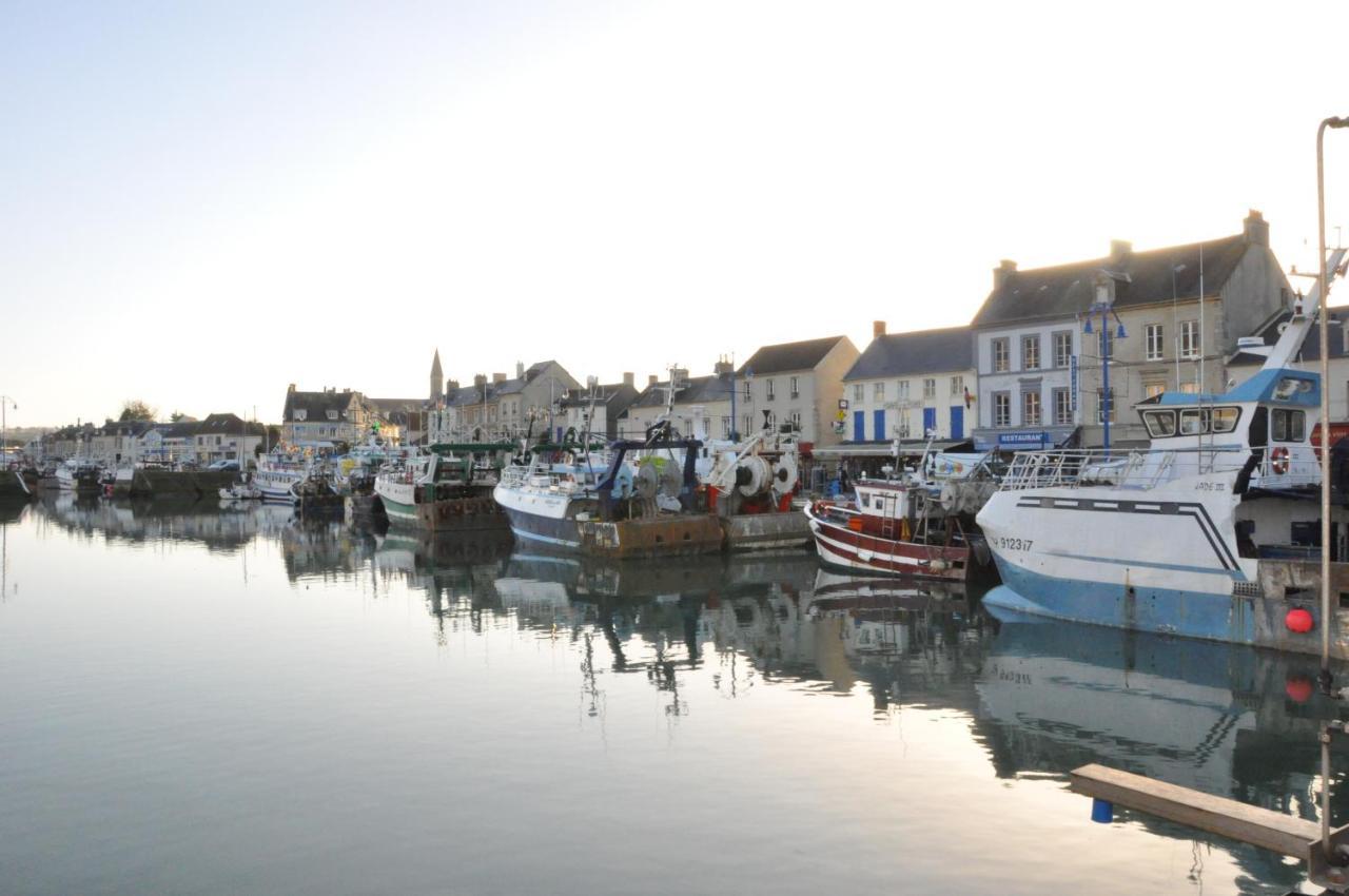 Le Petit Clos Du Bessin Longues-sur-Mer Bagian luar foto